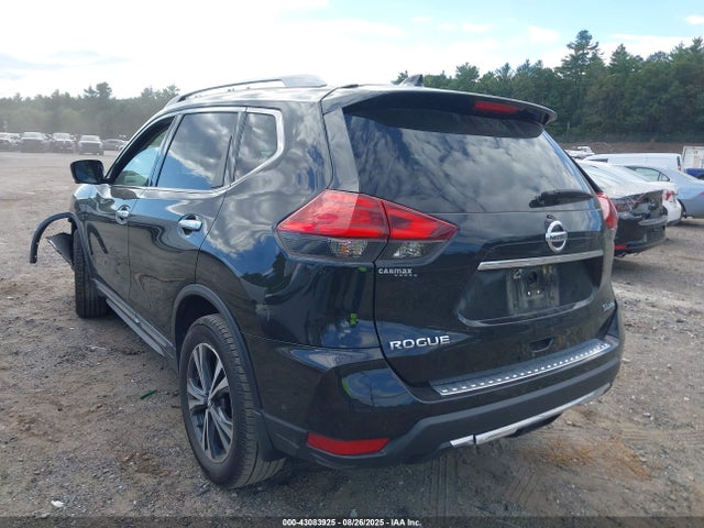 5N1AT2MV8HC760843 Nissan 2017