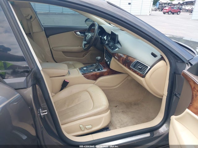 2012 AUDI A7 WAUSGBFC3CN018644 Photo 4