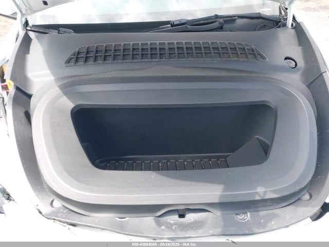 2023 TESLA MODEL Y 7SAYGDEE7PA124885 Photo 9