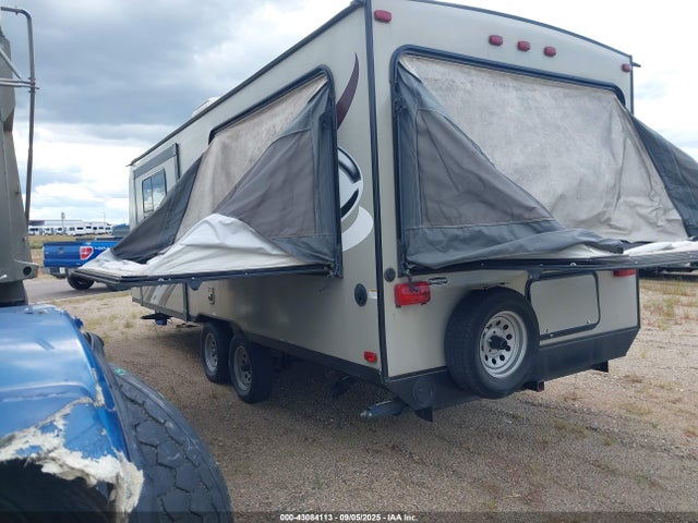 4YDT21727GT410417 Keystone keystone