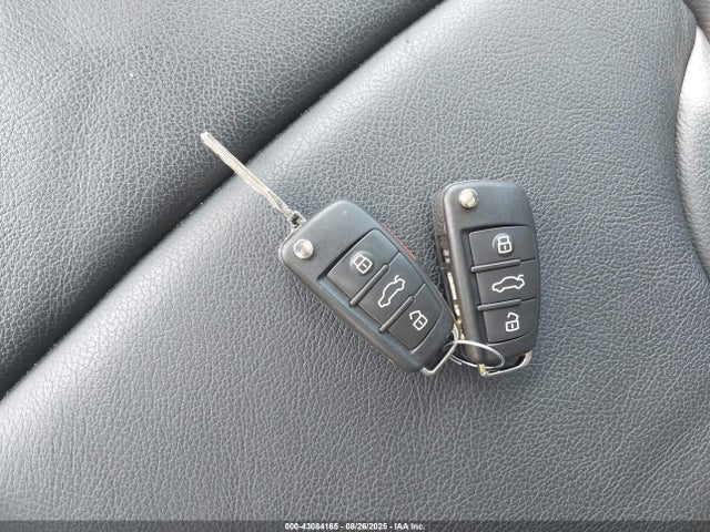 2016 AUDI Q3 WA1GFCFSXGR019985 Photo 10