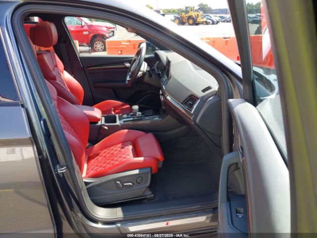 2021 AUDI SQ5 WA1C4AFYXM2032821 Photo 4