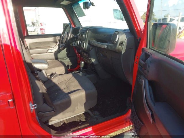 1C4BJWDG0GL318886 Jeep Wrangler