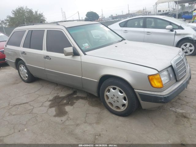 1993 MERCEDES-BENZ 300 WDBEA92E2PF240060