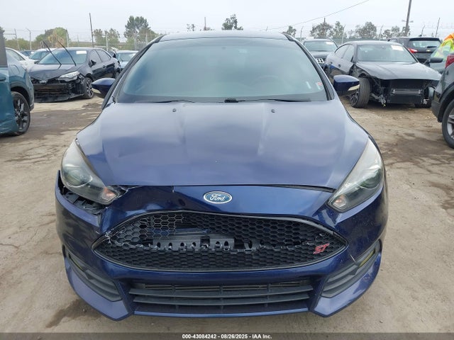 1FADP3L90GL356472 Ford 2016