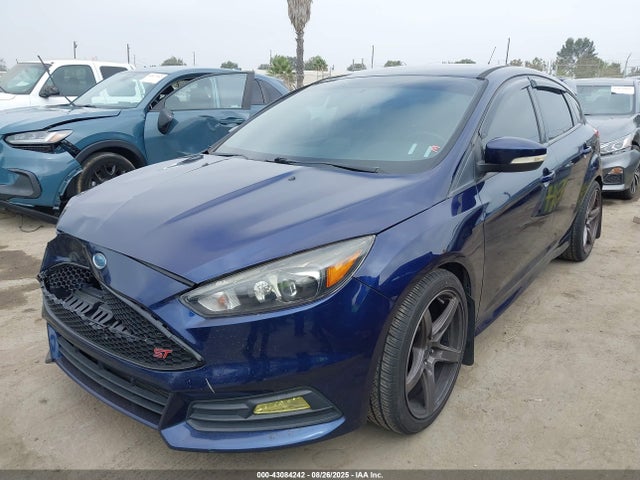 1FADP3L90GL356472 Ford 2016