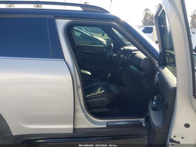 2020 MINI COUNTRYMAN WMZYX1C0XL3L75588 Photo 4