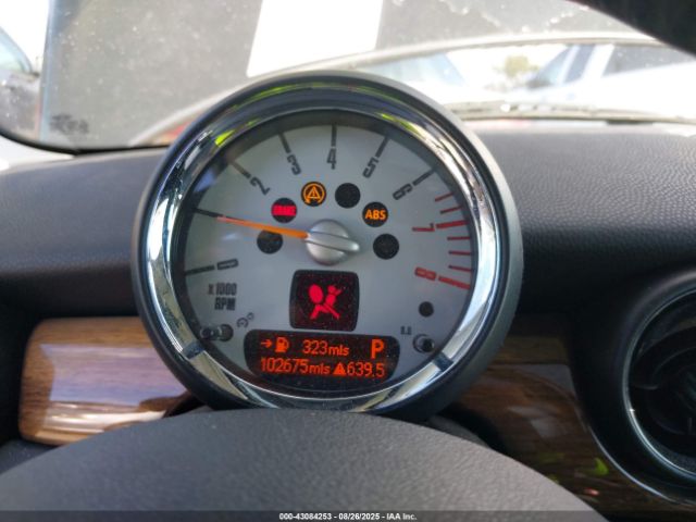 2008 MINI COOPER WMWMF33518TT61687 Photo 6