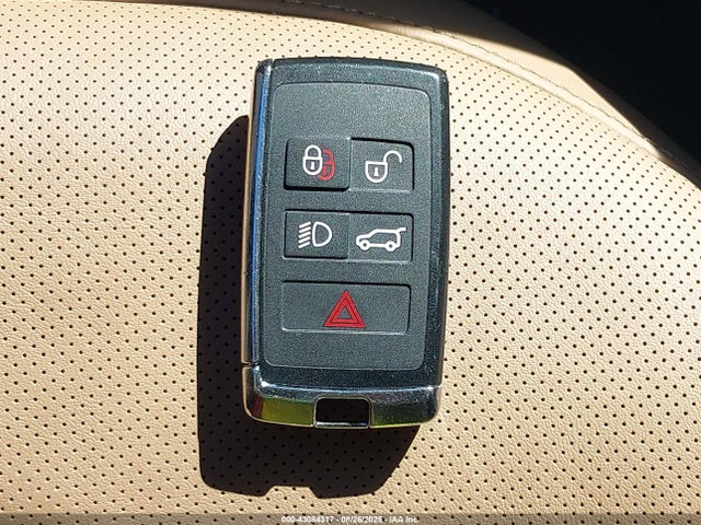 SAL1L9FU8RA173341 Land Rover aj20p6