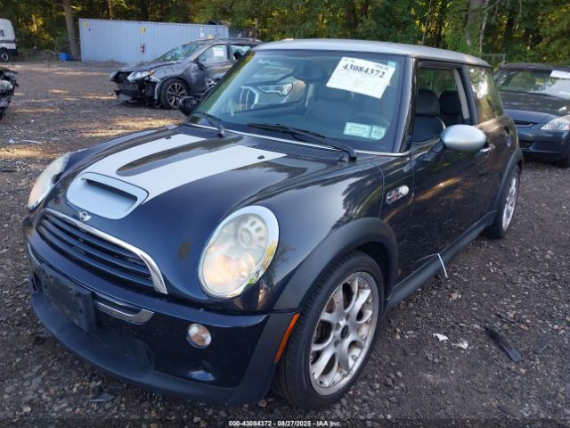 2006 MINI COOPER S WMWRE33556TL23336 Photo 1