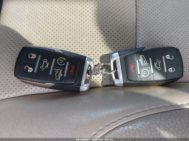 2020 RAM 1500 1C6SRFHT0LN275608 Photo 10