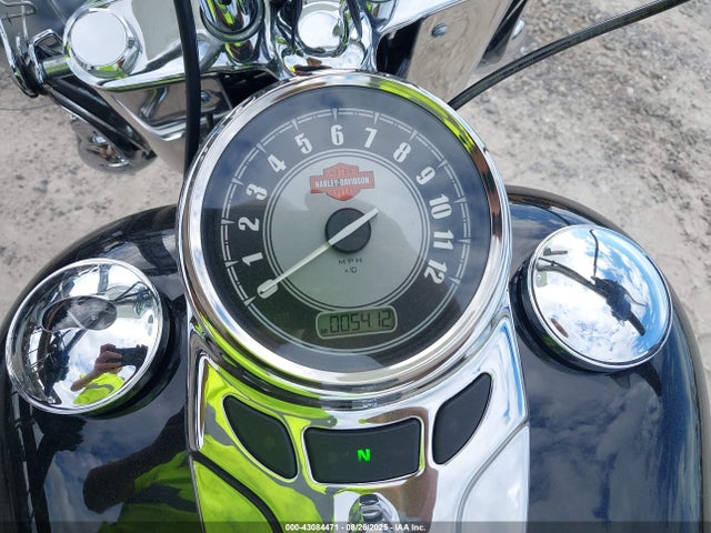 1HD1BWV19HB047805 Harley-Davidson 2017