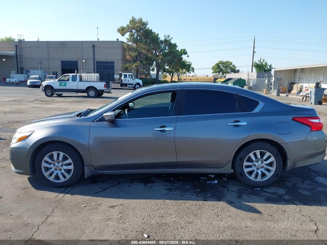 Nissan 2016 2016 1N4AL3AP1GN343721 Image 14