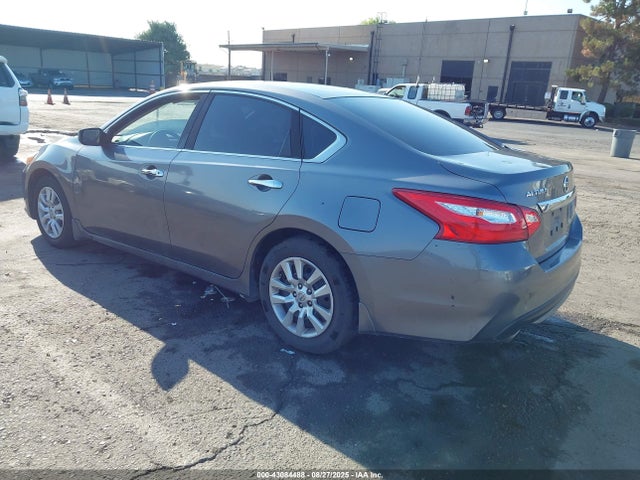 Nissan 2016 2016 1N4AL3AP1GN343721 Image 3