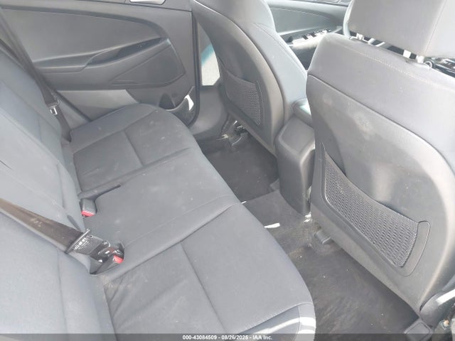 2020 HYUNDAI TUCSON KM8J2CA4XLU136887 Photo 7