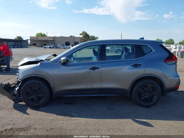 Nissan Rogue 2018 JN8AT2MT1JW459469 Image 14