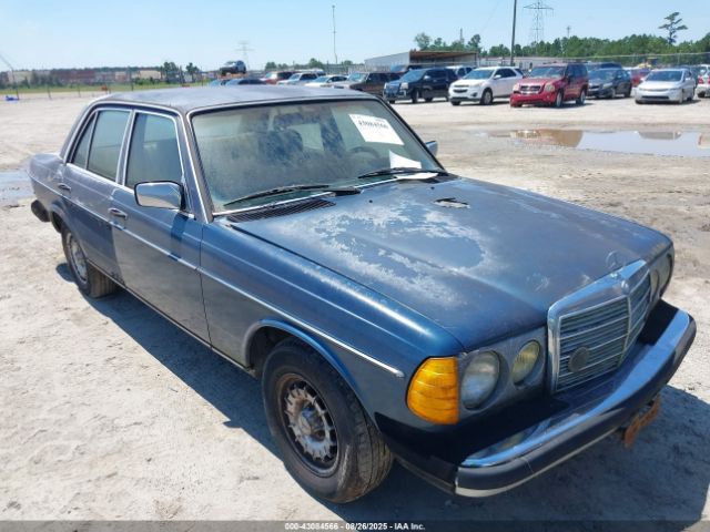 1984 MERCEDES-BENZ 300 WDBAB33A4EA114572