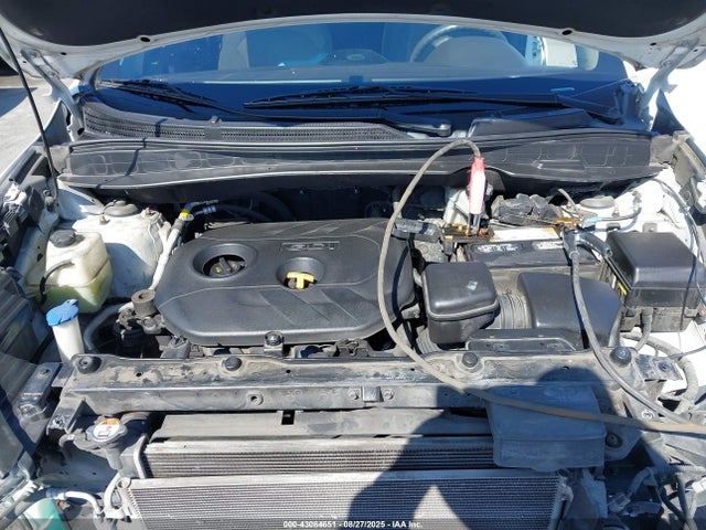 KM8JT3AF7EU920560 Hyundai gdi nu