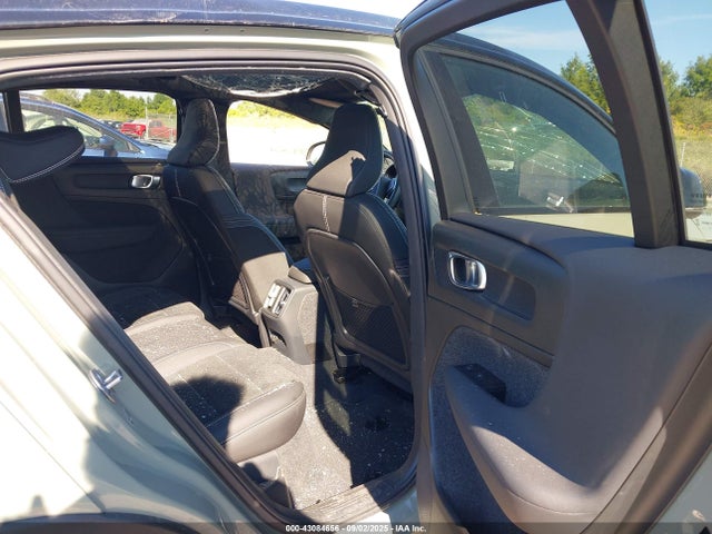 YV4ED3GB6N2009202 Volvo e400v6