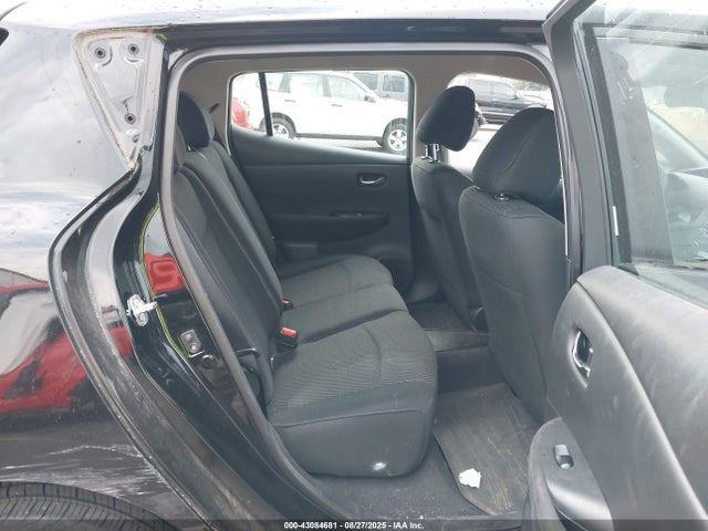 1N4AZ0CP6GC300272 Nissan 2016