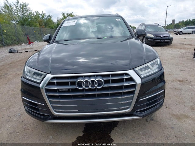 WA1BNAFY7J2002325 Audi Q5