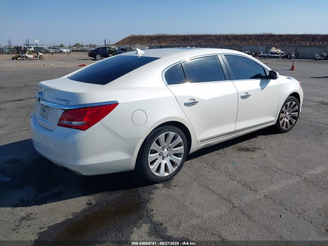 1G4GE5G3XEF105447 Buick lfx