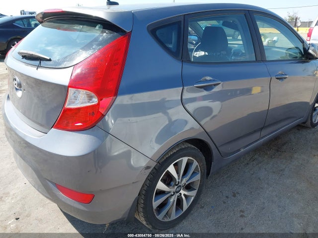 KMHCU5AE6HU333537 Hyundai Accent