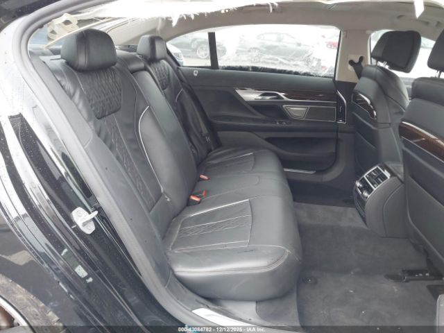 2022 BMW 750 WBA7U2C07NCG89809 Photo 7