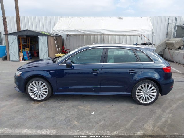 Audi A3 2017 WAUTPBFF0HA138981 Image 14