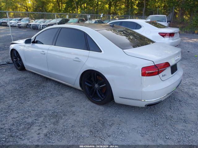 2016 AUDI A8 L WAU34AFD1GN008622 Photo 2