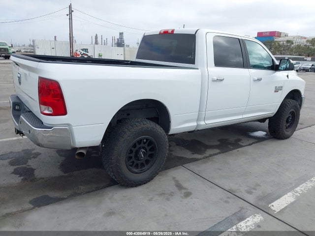 RAM 2018 2018 3C6UR5DL0JG204956 Image 4