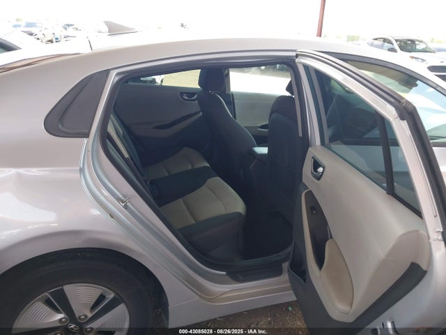 Hyundai gdi kappa 2017 KMHC65LC7HU057438 Image 8
