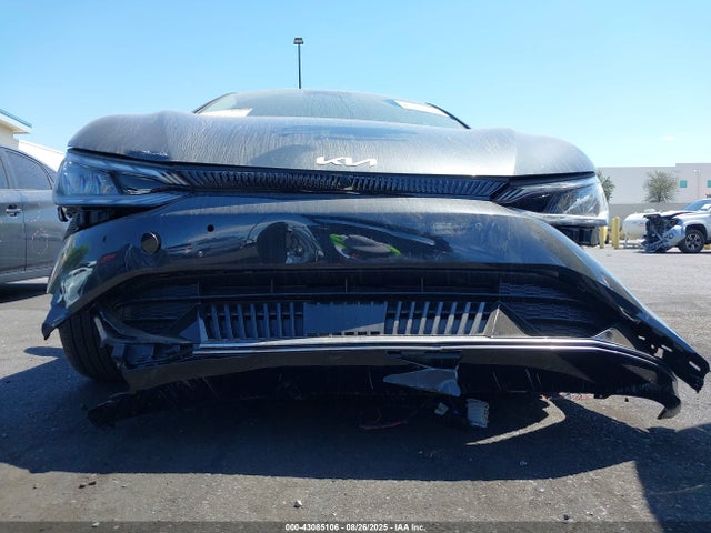 KNDC3DLCXR5213961 KIA 2024