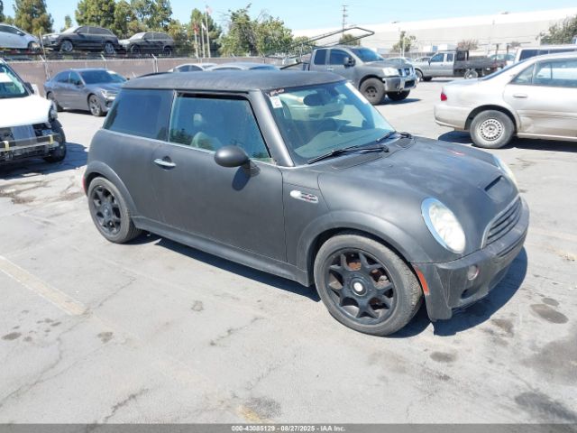 2006 MINI COOPER S WMWRE335X6TJ33452 Photo 0