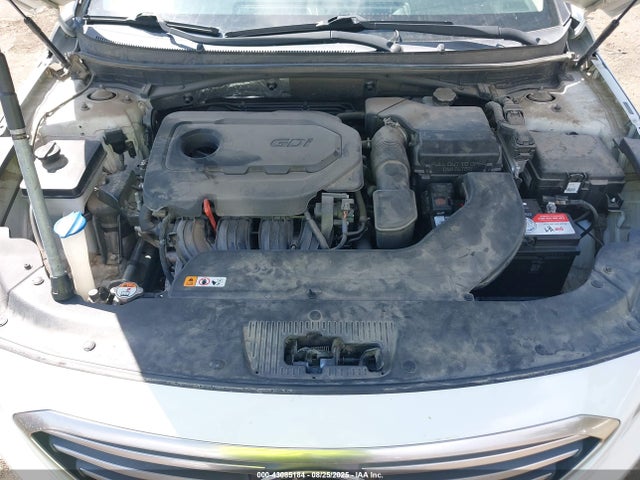 5NPE24AF3HH470239 Hyundai 2017