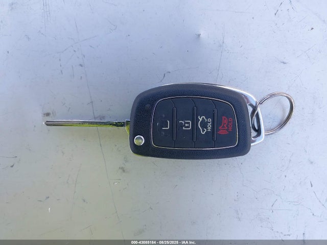 5NPE24AF3HH470239 Hyundai 2017