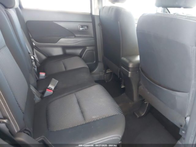 2018 MITSUBISHI OUTLANDER JA4AD2A3XJJ004947 Photo 7