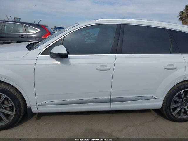 WA1LAAF79HD050219 Audi Q7