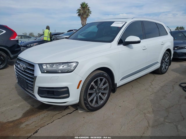 2017 AUDI Q7 WA1LAAF79HD050219 Photo 1