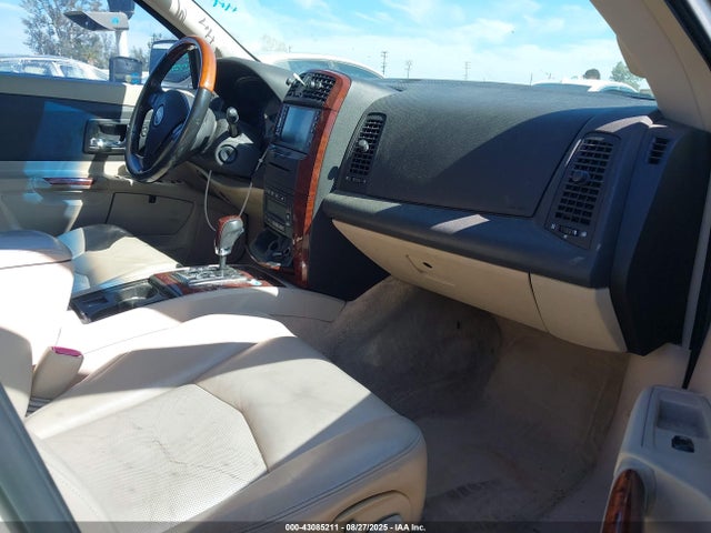 2004 CADILLAC SRX 1GYDE63A940122995 Photo 4
