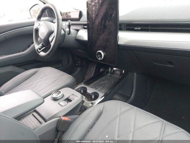 2023 FORD MUSTANG MACH-E 3FMTK1R44PMA98374 Photo 4