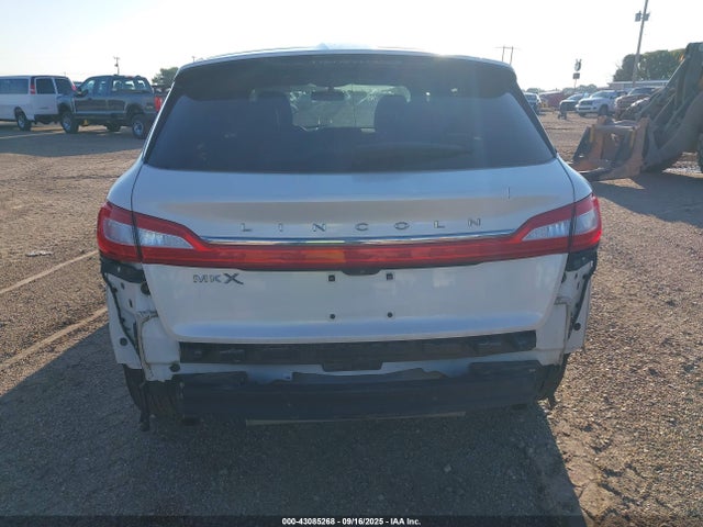 Lincoln MKX 2016 2LMTJ6JR2GBL57506 Image 16
