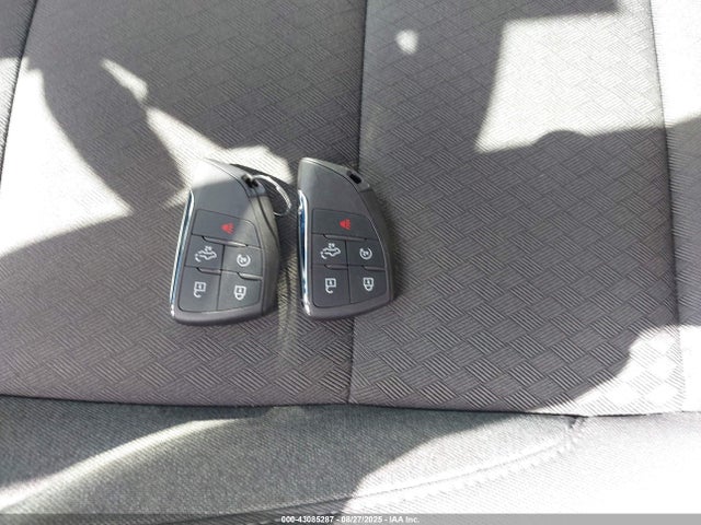 3GTUUCED2SG357228 GMC l84