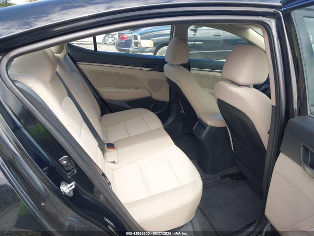 Hyundai mpi nu 2018 5NPD84LF0JH290357 Image 8