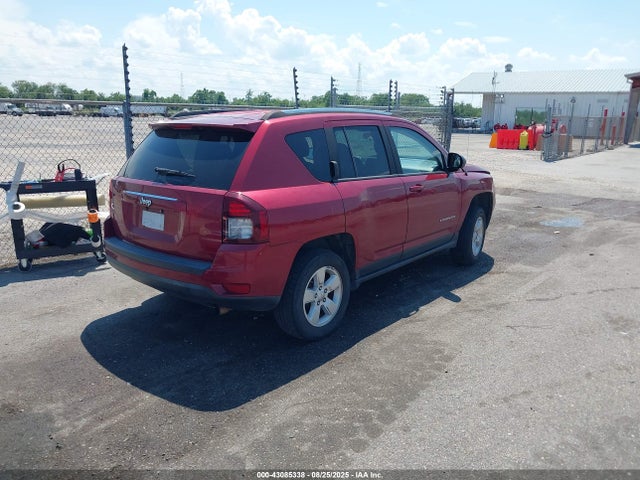 Jeep Compass 2014 1C4NJCBA6ED829651 Image 4