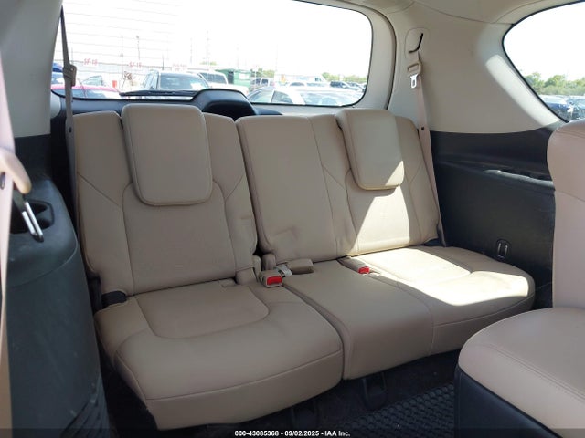 JN8AY2NEXH9703484 Nissan 2017
