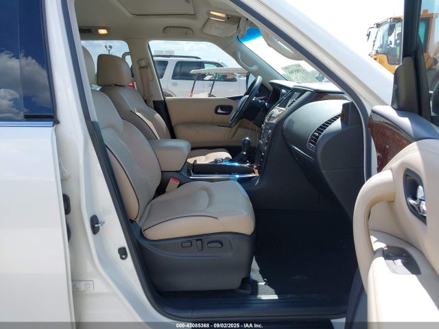 JN8AY2NEXH9703484 Nissan 2017