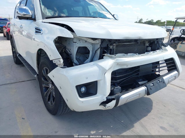 JN8AY2NEXH9703484 Nissan 2017