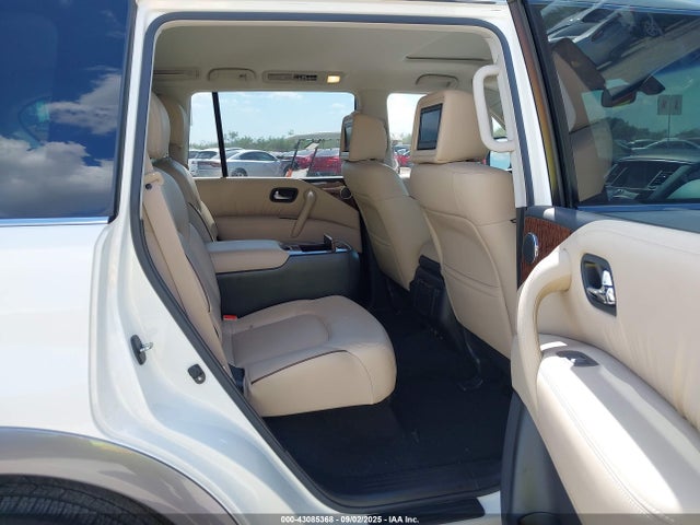 JN8AY2NEXH9703484 Nissan 2017