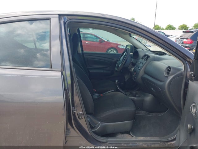 Nissan Versa 2015 3N1CN7AP5FL830281 Image 5